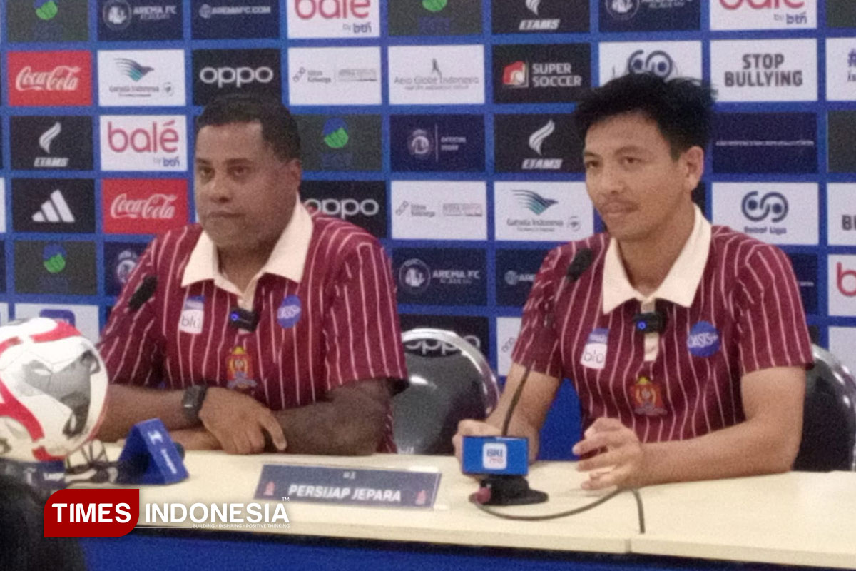 Akui Arema FC Bermain Bagus, Pelatih Persijap Kecewa Keputusan Kontroversial Wasit Aidil