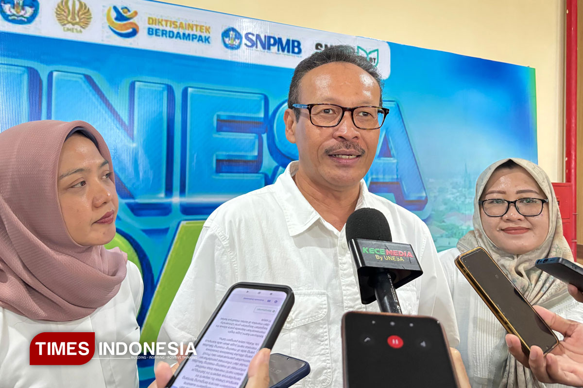 Bukan Hanya Prestasi Akademik, Konten Kreator Bisa Masuk Unesa Lewat Jalur Golden Ticket