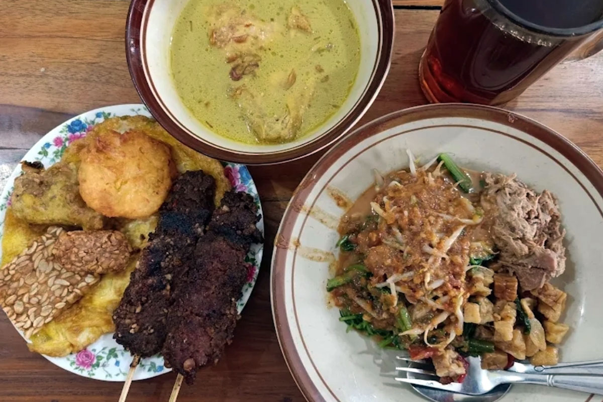 Lima Rekomendasi Kuliner di Pakisaji Malang, dari Warung Legendaris hingga Kafe Modern