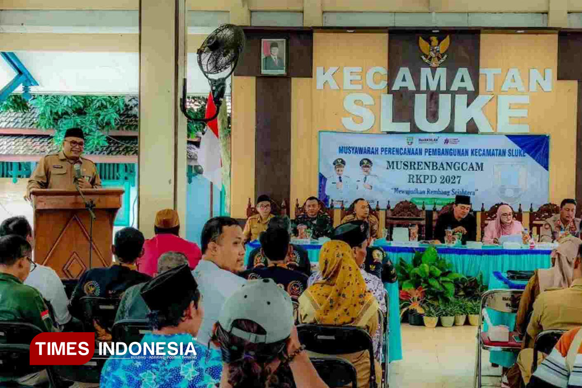 Ekonomi Rembang Tumbuh 5%, Angka Kemiskinan dan Stunting Turun Drastis