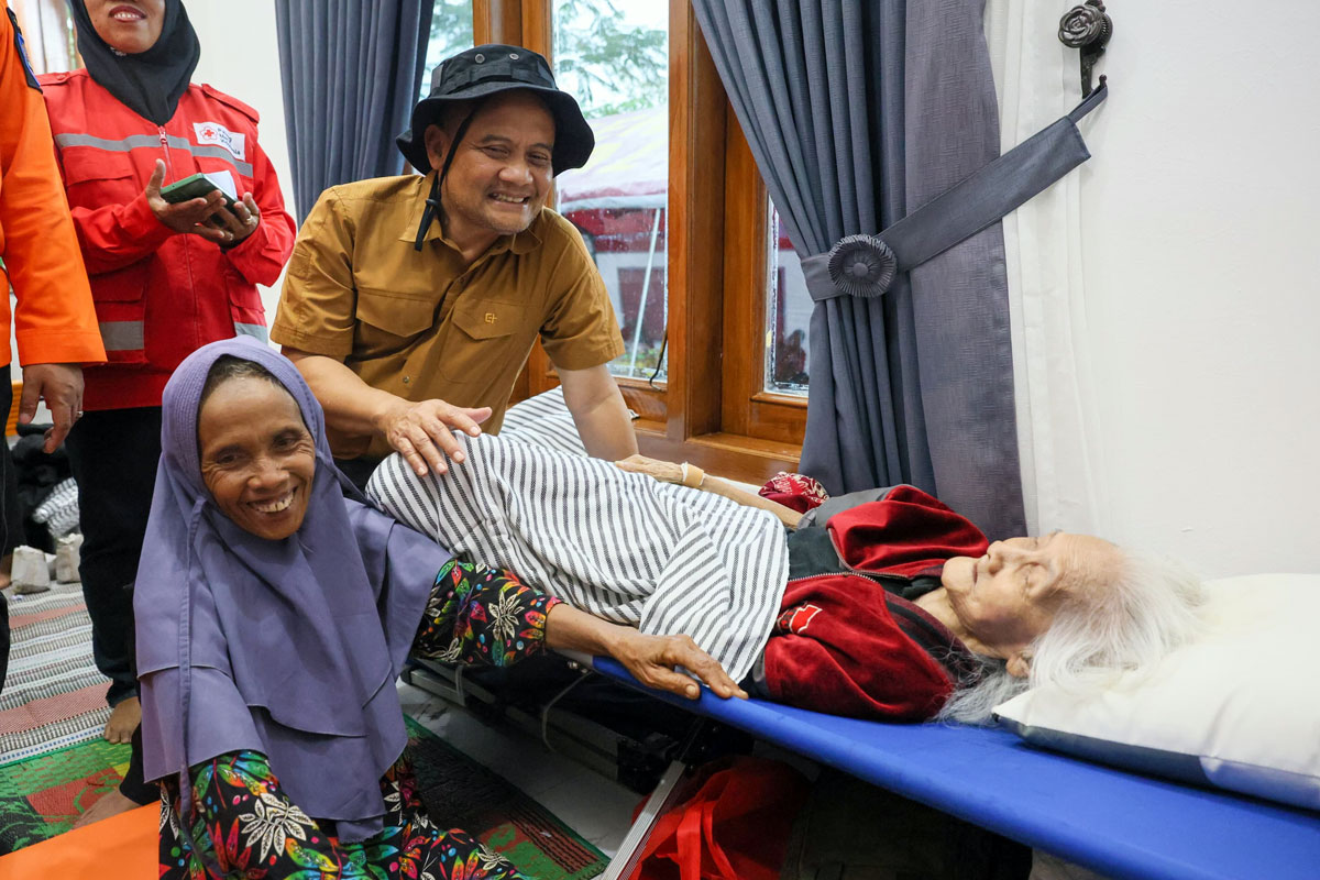 Ahmad Luthfi Pastikan Relokasi Warga Terdampak Tanah Gerak Tegal