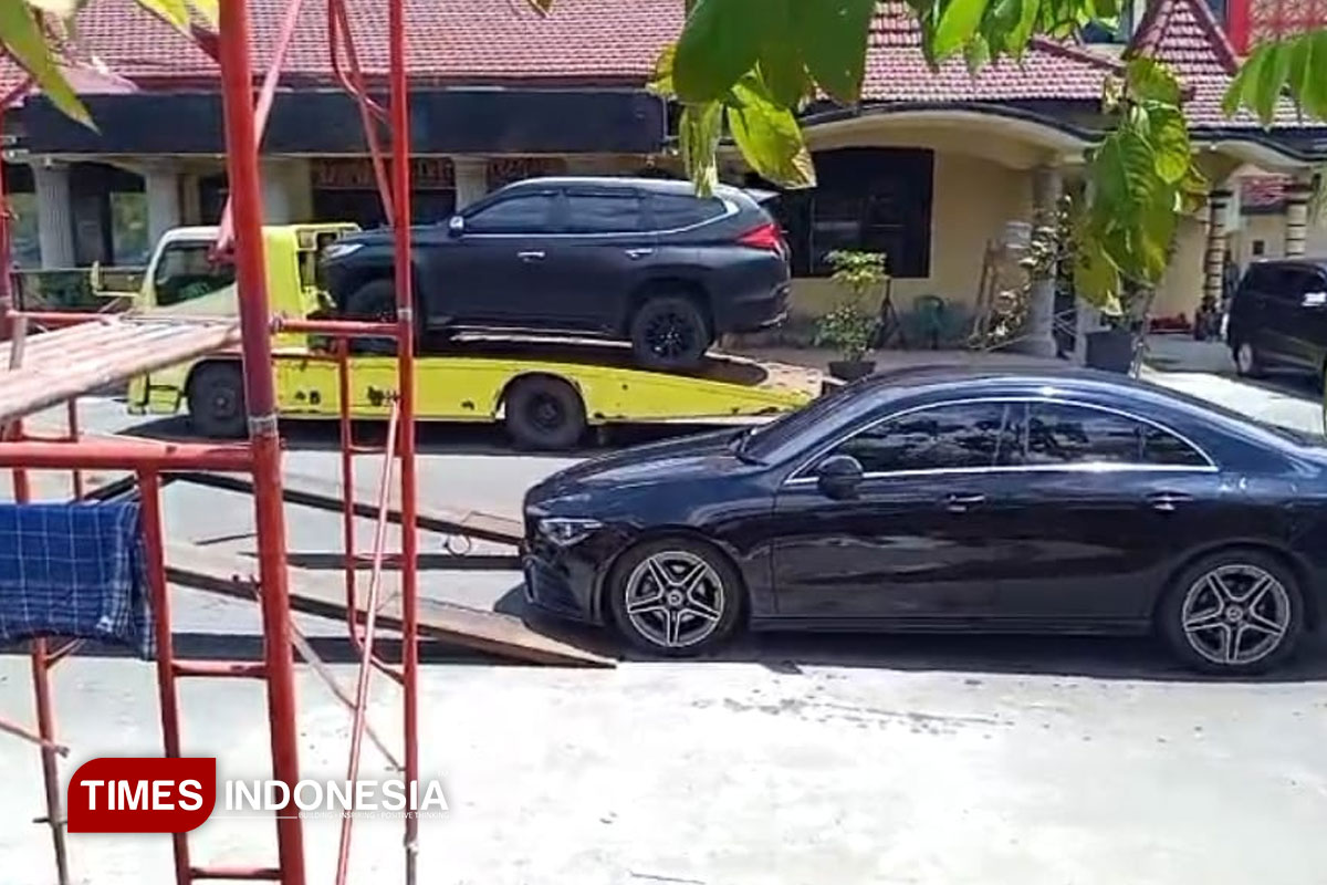 Ngendon 9 Hari di Mapolres Madiun Kota, Mobil Mewah Sitaan KPK RI Dibawa ke Jakarta