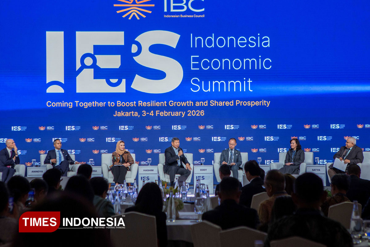 Indonesia-Economic-Summit-c.jpg