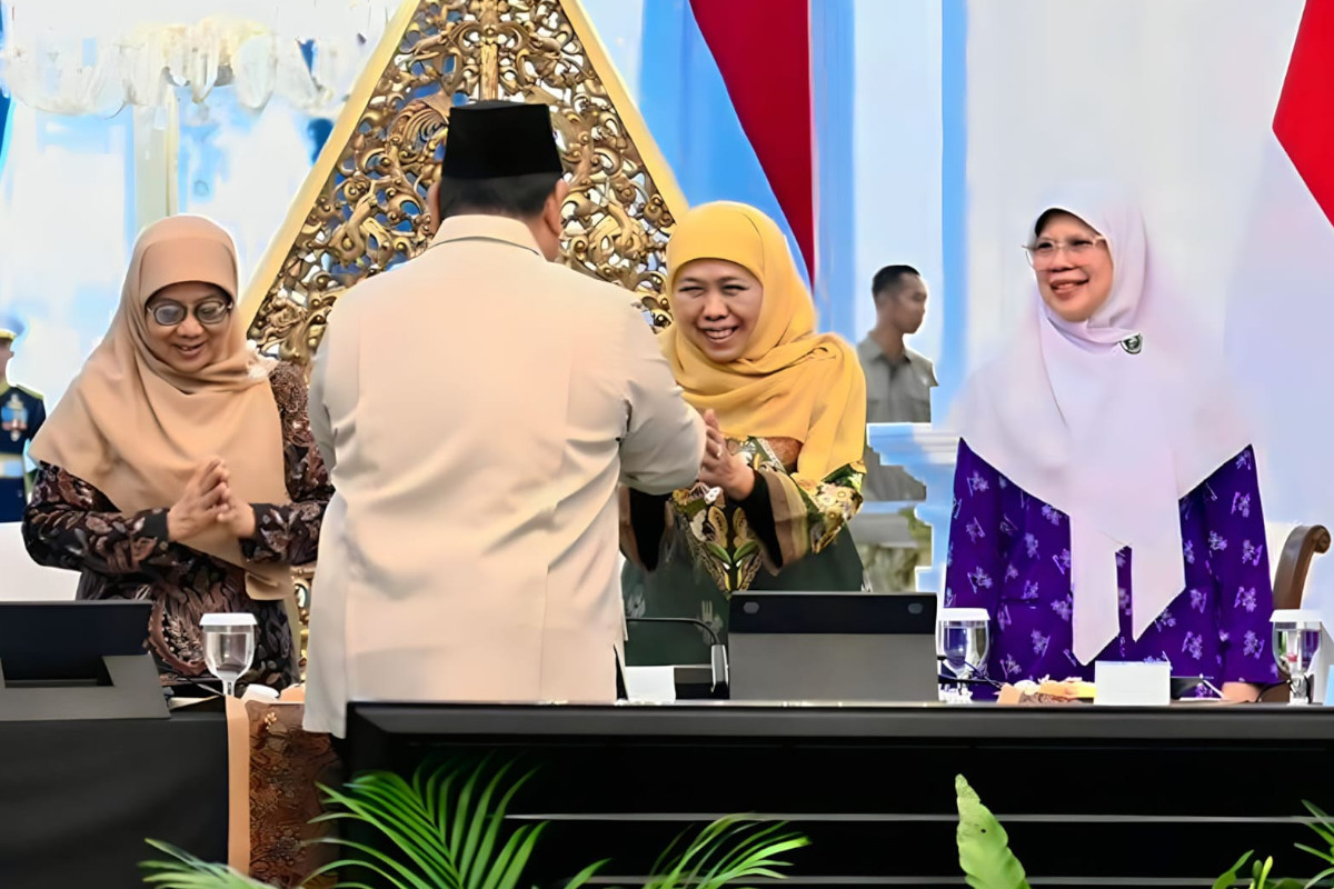 Khofifah Hadiri Silaturahmi Presiden Prabowo dengan Ormas Islam di Istana Negara