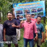 Warga Lampon Banyuwangi Pasang Spanduk Terima Kasih PT BSI