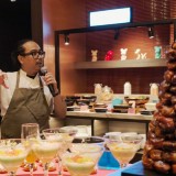 Menikmati Sunset Surabaya Timur Sambil Bukber di Vibe Restaurant Aloft Pakuwon City