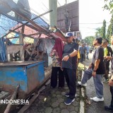 Ketika Pasar Cigasong Majalengka Disapu Harapan di Geber Jumat