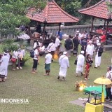 Peringati Hari Suci Tumpek Uye, Ditjen Bimas Hindu Kemenag Lepaskan Satwa dan Tanam Pohon