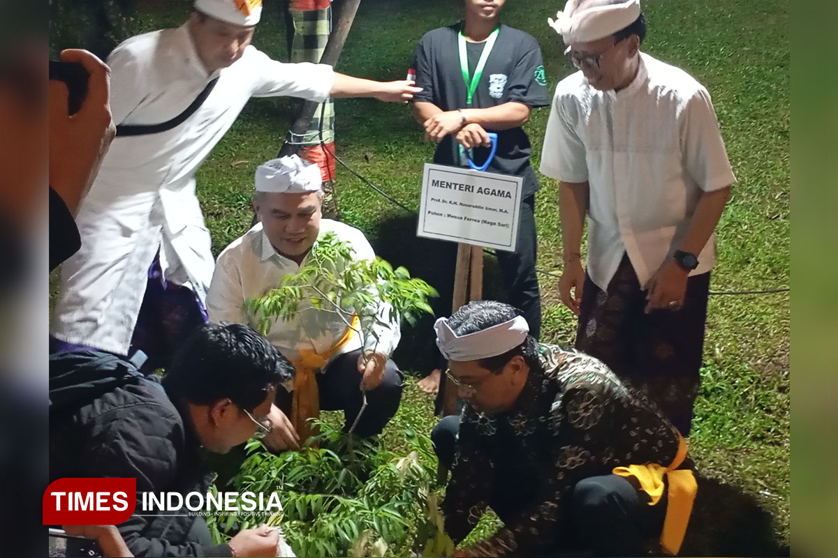 Peringati Hari Suci Tumpek Uye, Kemenag Ajak Masyarakat Jaga Alam dan Lingkungan