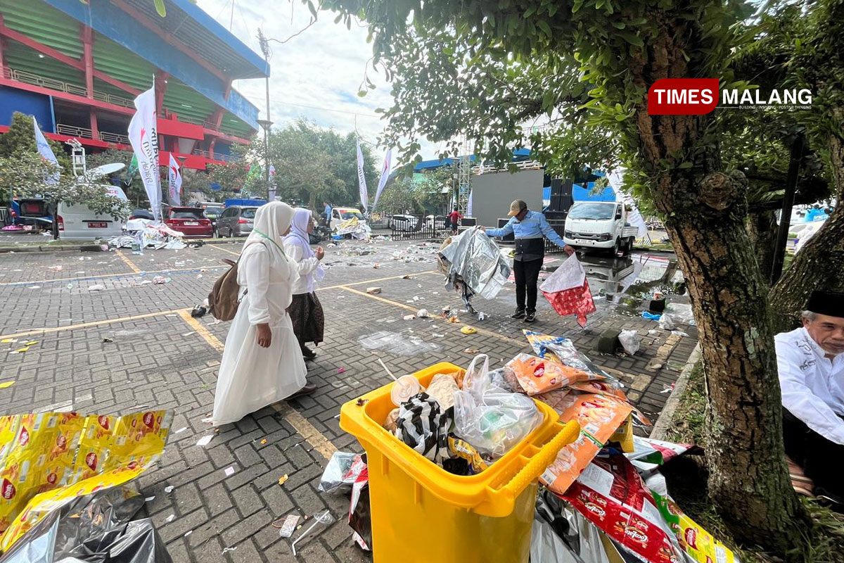 Libatkan 1.194 Petugas, DLH Kota Malang Tangani Sampah Mujahadah Kubro 1 Abad NU