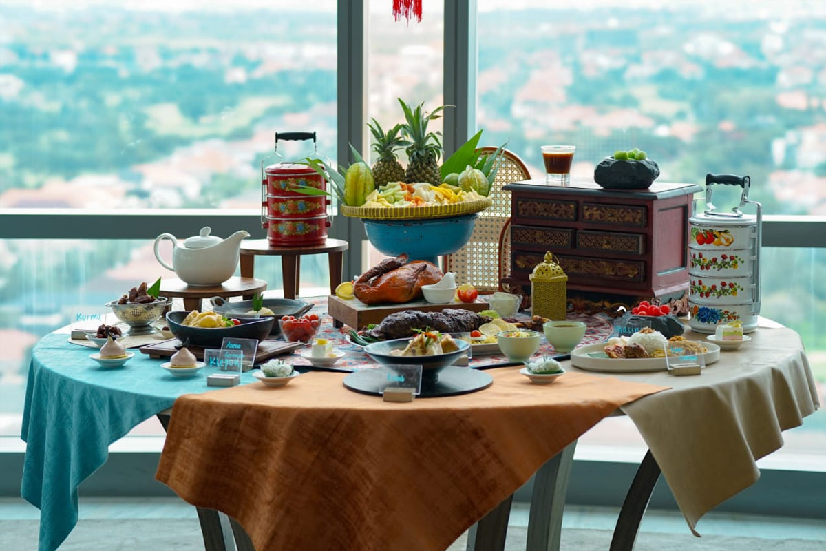 4 Cara Seru Menikmati Ramadan: Ngabuburit di Bawah Langit Terbuka The Westin Surabaya