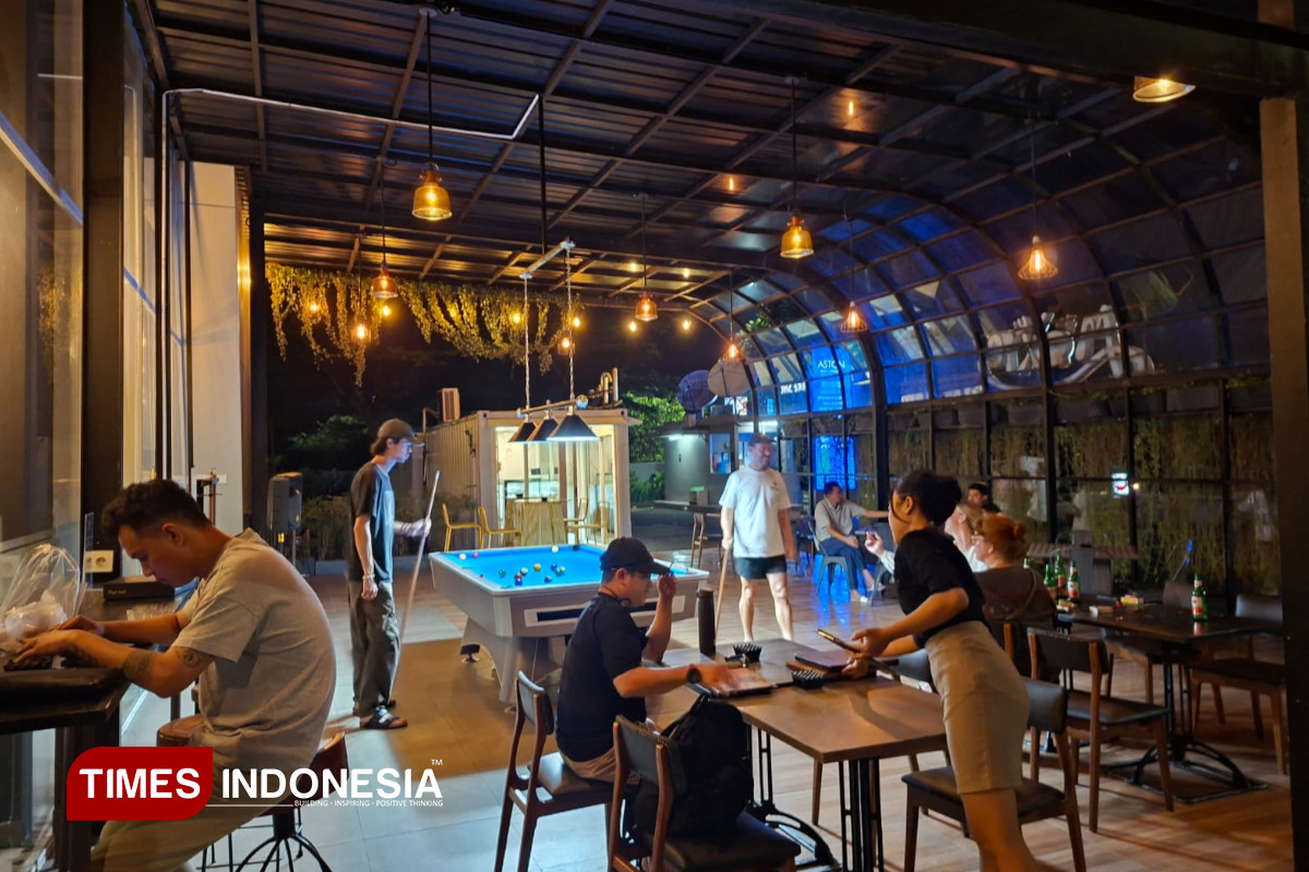 Aston Banyuwangi Hadirkan Moxie Billiard, Ruang Hiburan Modern di Tengah Kota