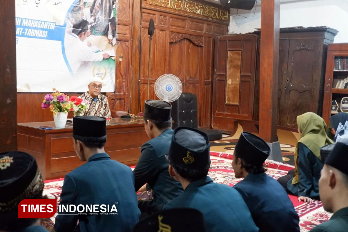 Misi Pengabdian, Mahasantri Ma’had Aly At-Tarmasi Praktikkan Fiqh Sosial di Lokasi KKM