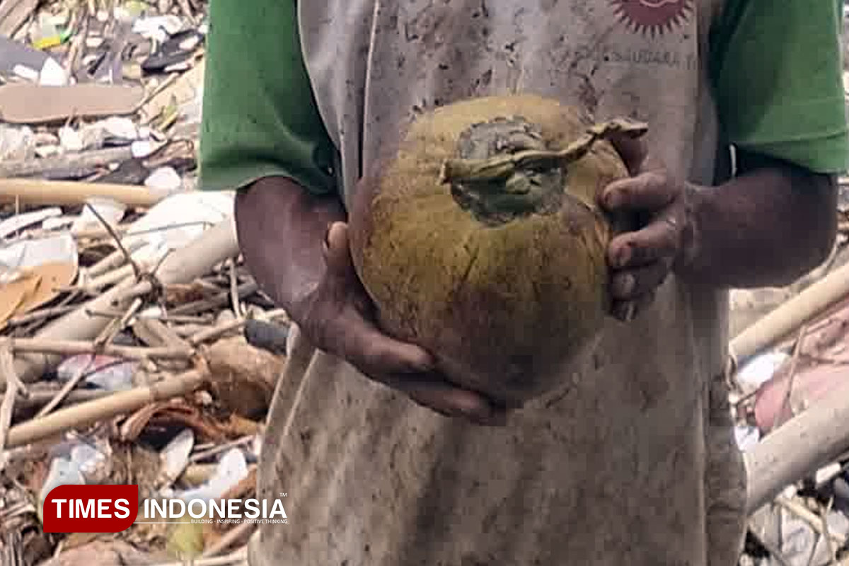 Menjemput Rezeki dari Arus Sungai Ciwulan