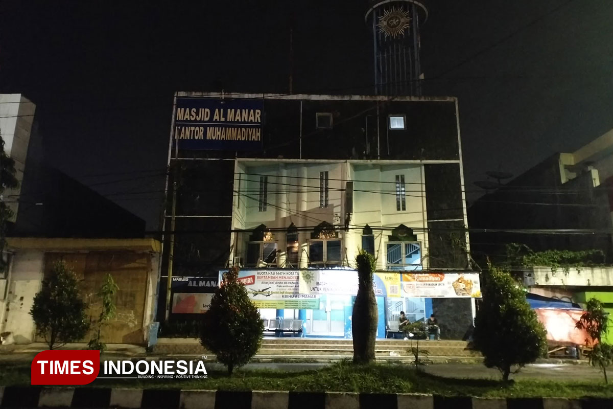 Selasa Malam, Ribuan Warga Tasikmalaya Tarawih Perdana