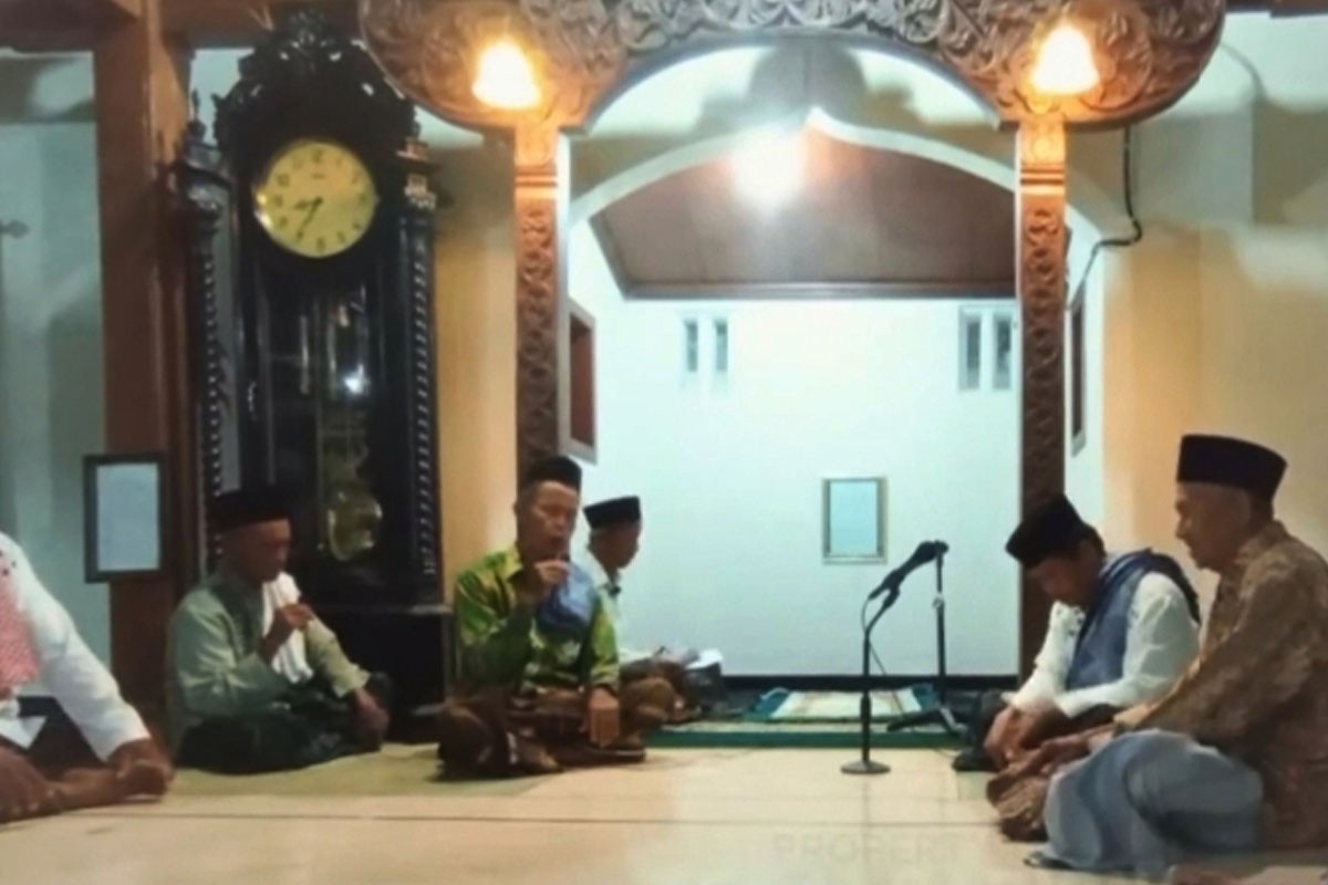 Siir Utawen, Nafas Spiritual Jemaah Masjid Tegalsari di Bulan Ramadan