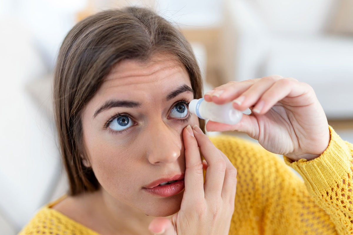 Pakai Tetes Mata saat Puasa, Batal atau Tidak? Ini Penjelasan Ulama