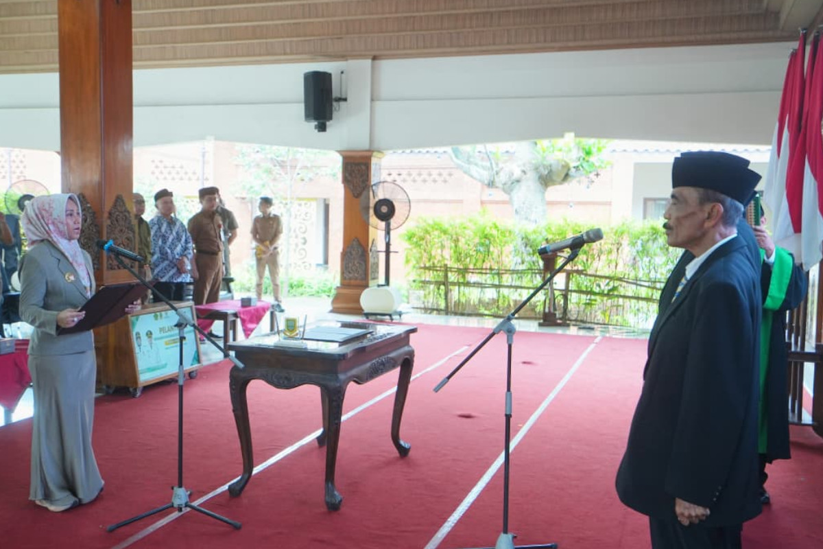 Ning Ita Lantik Pengurus BAZNAS Kota Mojokerto 2026-2031, Minta Kelola ZIS Secara Modern